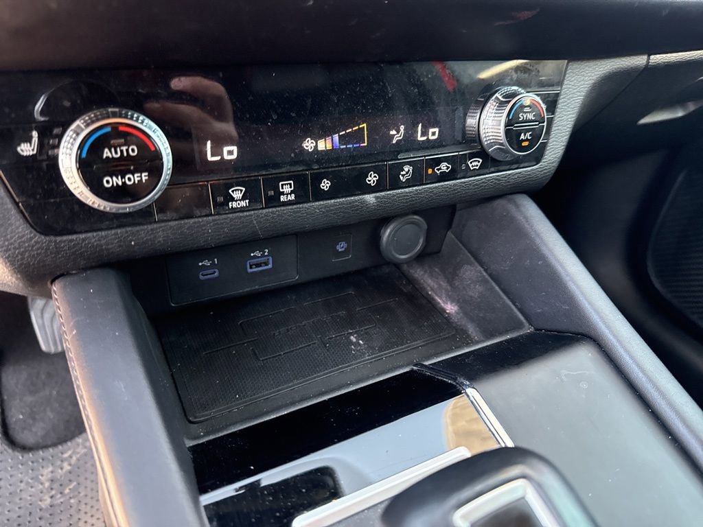 Used 2022 Mitsubishi Outlander SE image 25