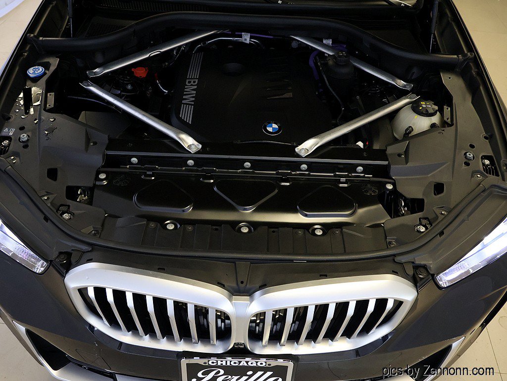 Used 2024 BMW X5 xDrive40i w/ Premium Package AWD/4WD image 40