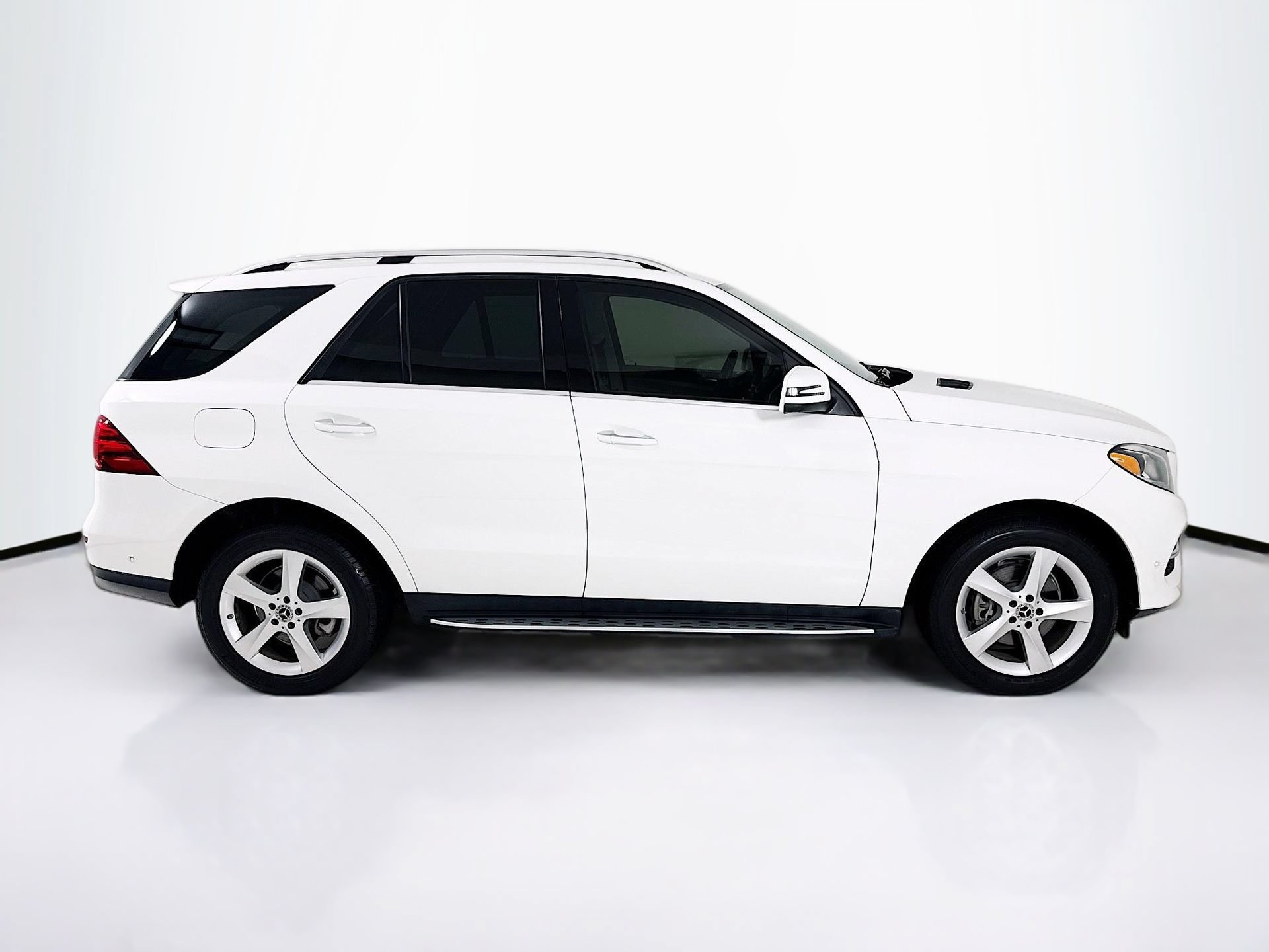 Used 2017 Mercedes-Benz GLE 350 image 9