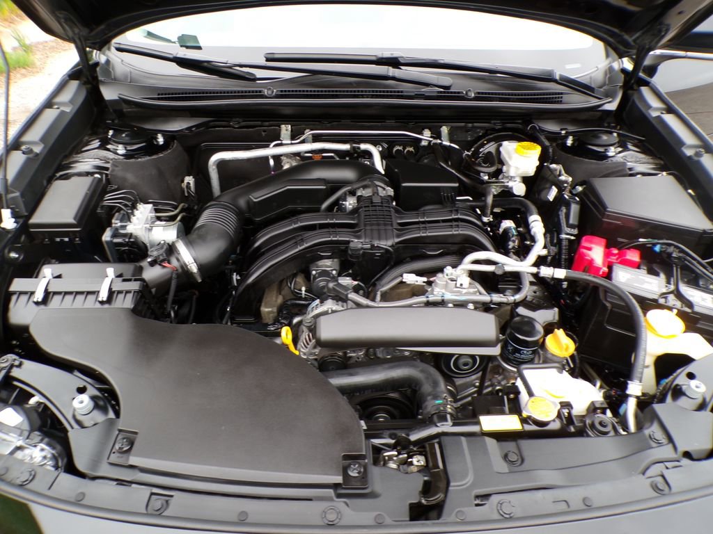 Used 2020 Subaru Outback Premium AWD/4WD image 32