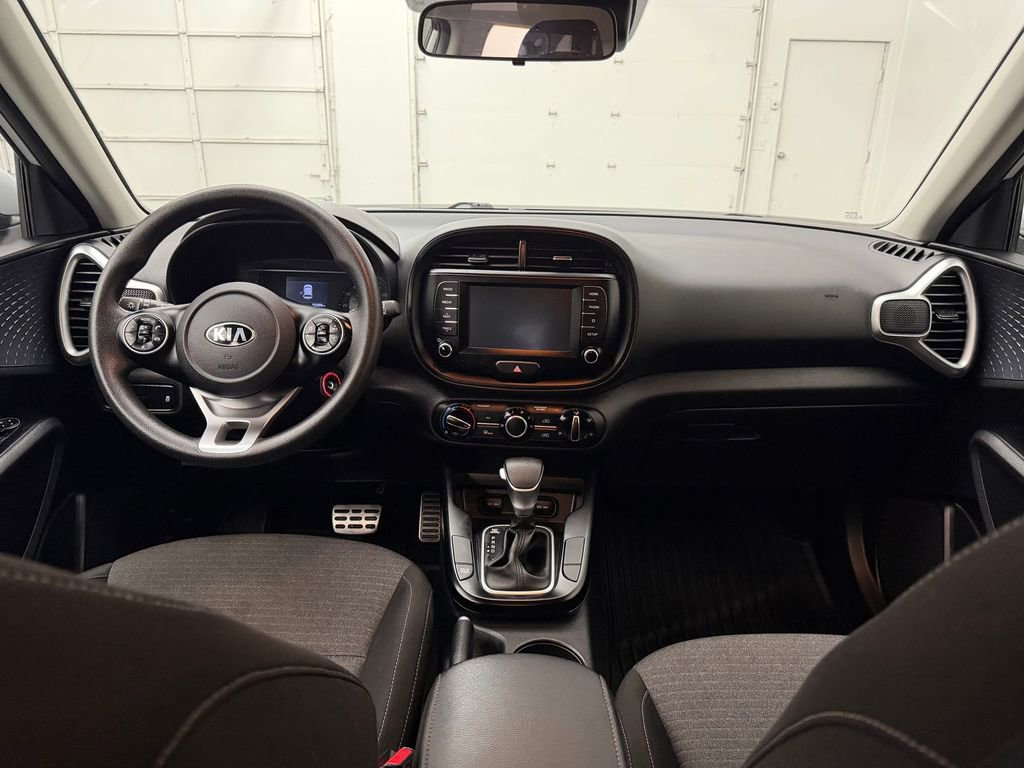 Used 2020 Kia Soul S image 14