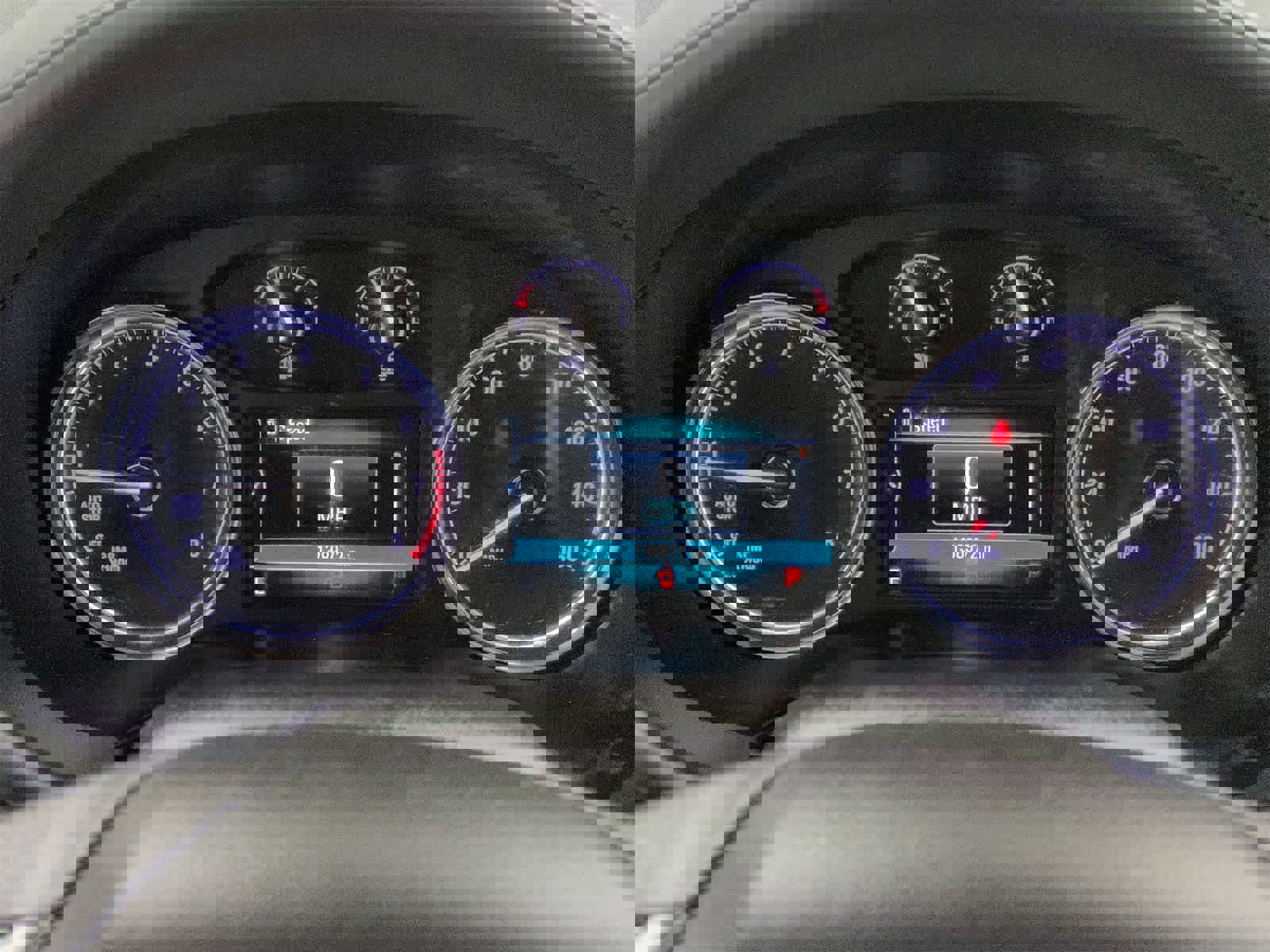 Used 2019 Buick Enclave Premium image 33