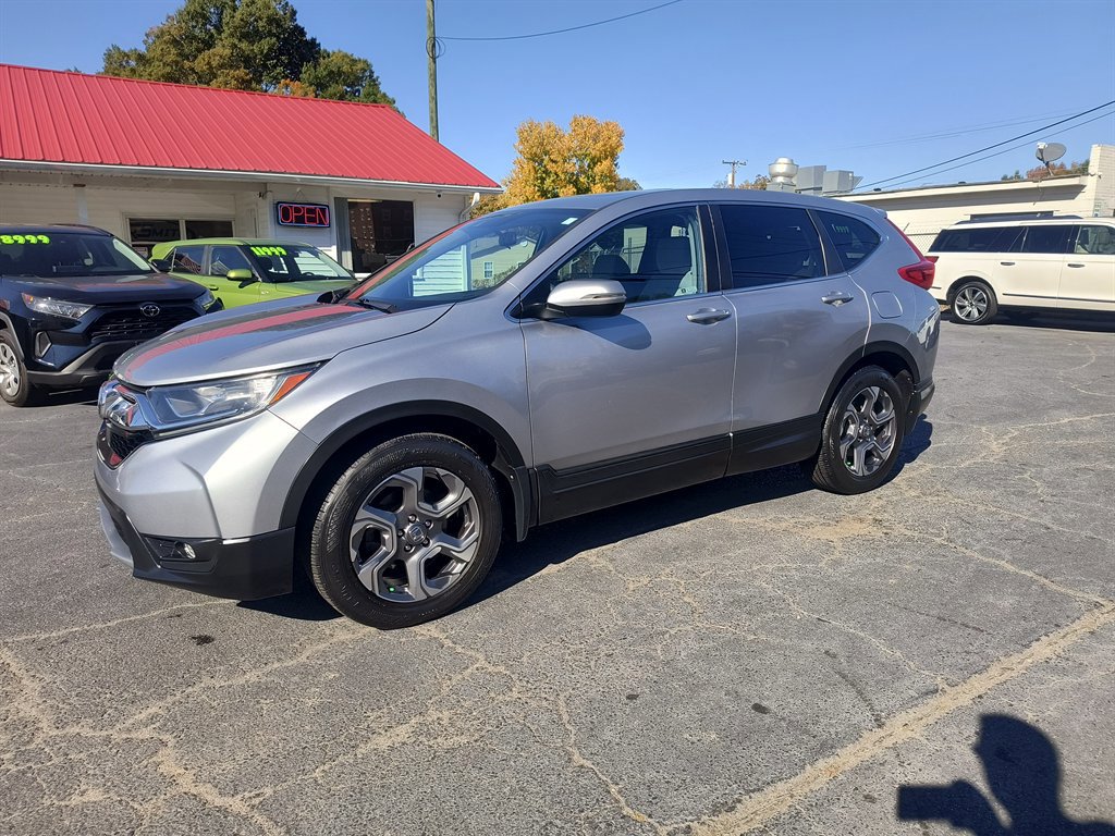 Used 2018 Honda CR-V EX image 1