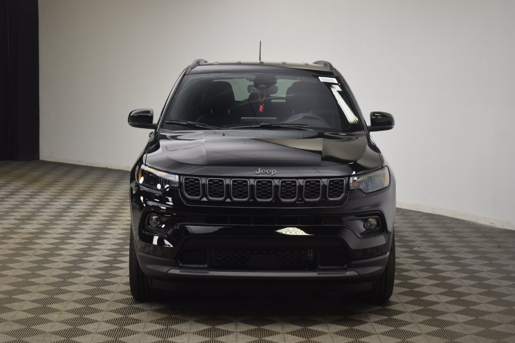 New 2026 Jeep Compass Limited AWD/4WD image 2