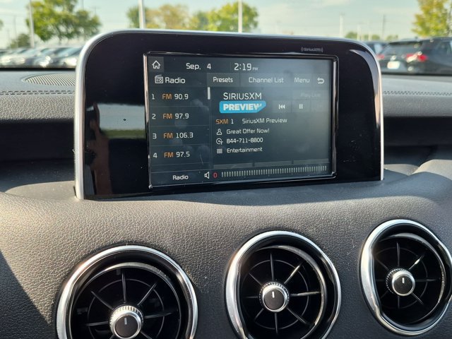 Used 2018 Kia Stinger GT AWD/4WD image 11