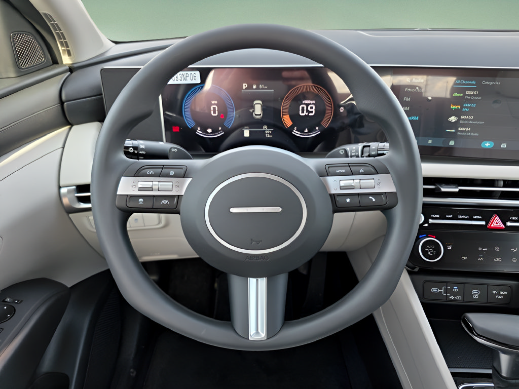 New 2026 Hyundai Tucson SEL Plus AWD/4WD image 16
