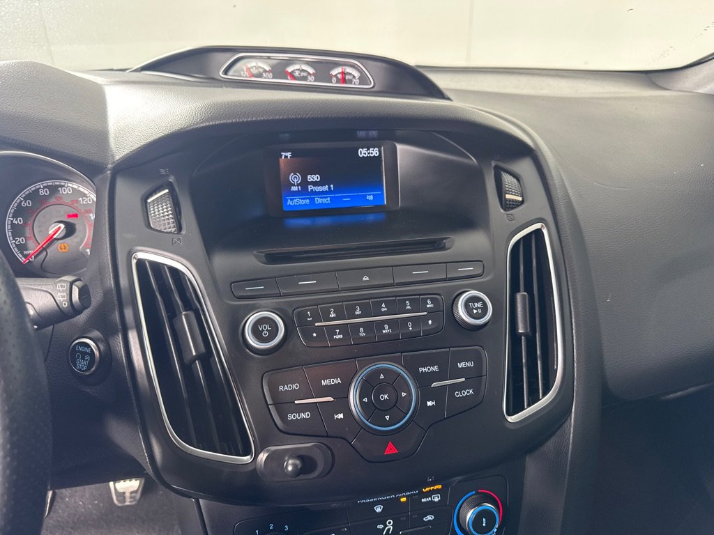 Used 2017 Ford Focus ST image 16