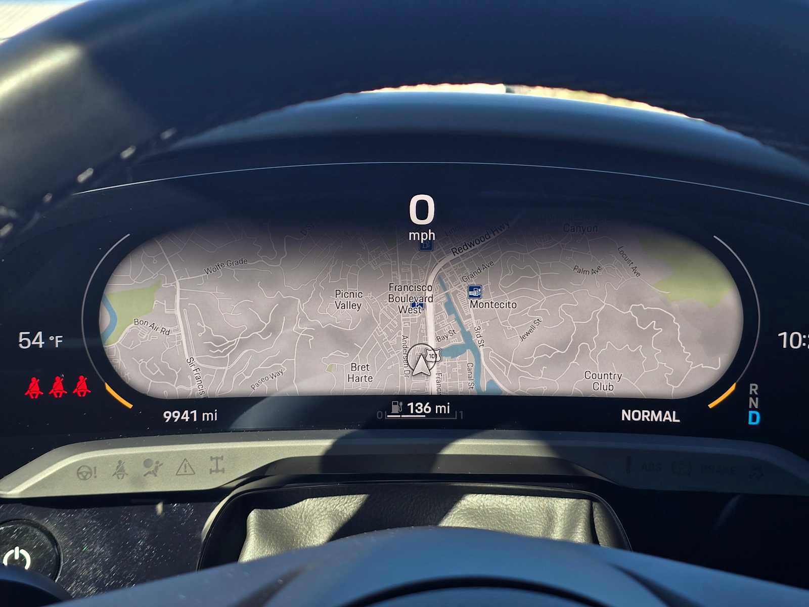 Used 2023 Porsche Taycan 4S w/ Technology Package image 25