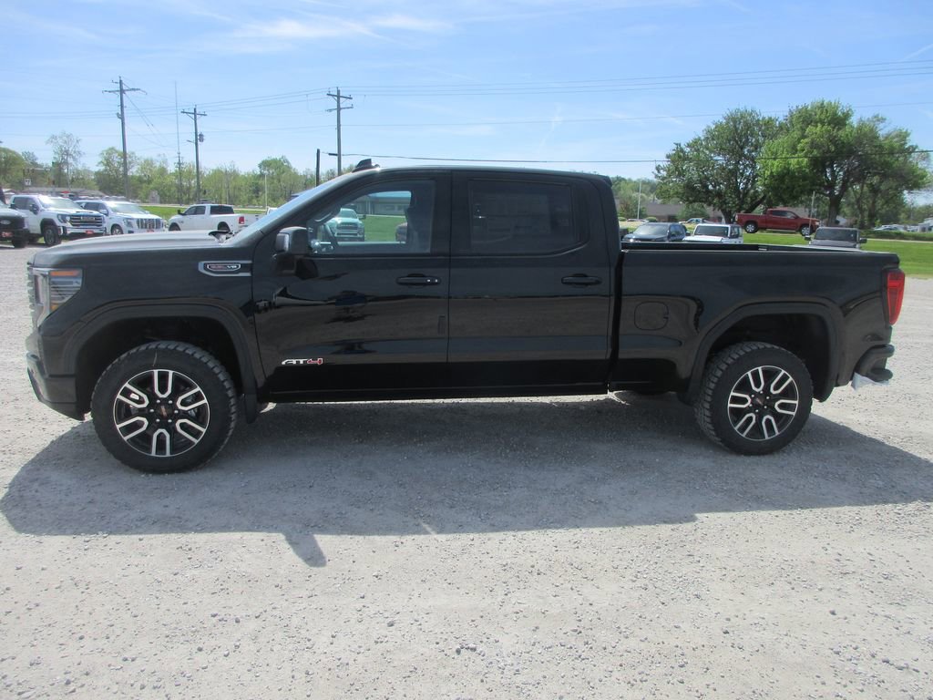 New 2026 GMC Sierra 1500 AT4 AWD/4WD image 10