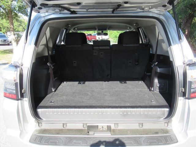 Used 2018 Toyota 4Runner SR5 image 30