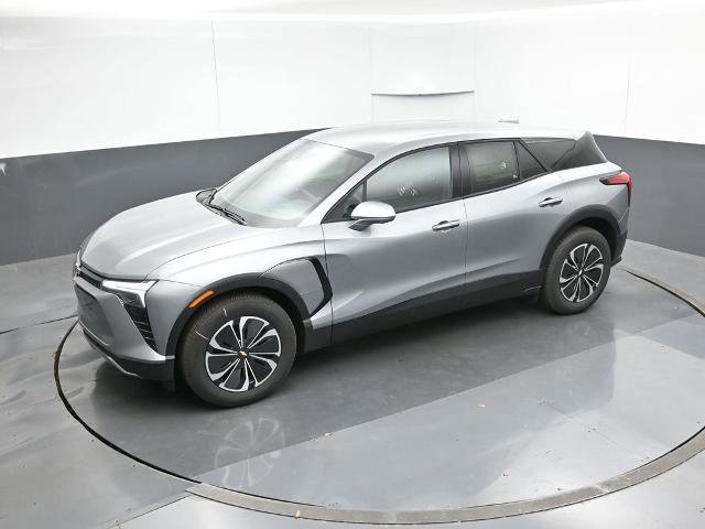 New 2026 Chevrolet Blazer EV LT image 18