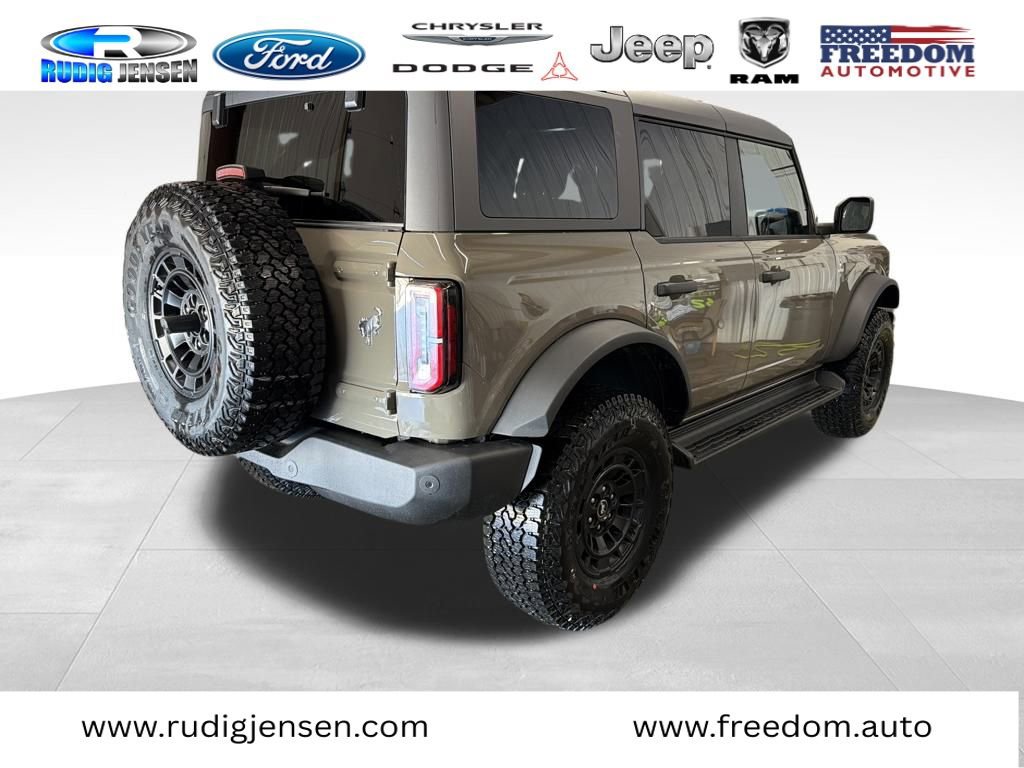 New 2026 Ford Bronco Outer Banks w/ Sasquatch Package image 4