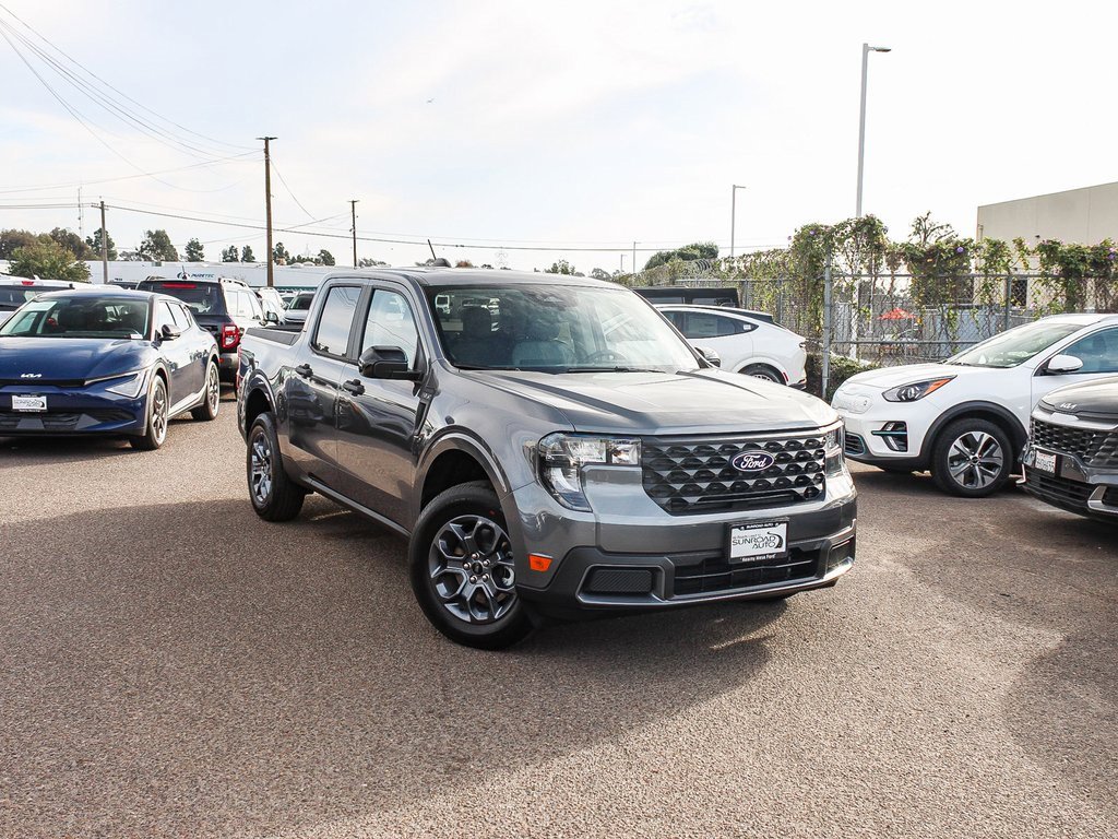 New 2025 Ford Maverick XLT w/ XLT Luxury Package