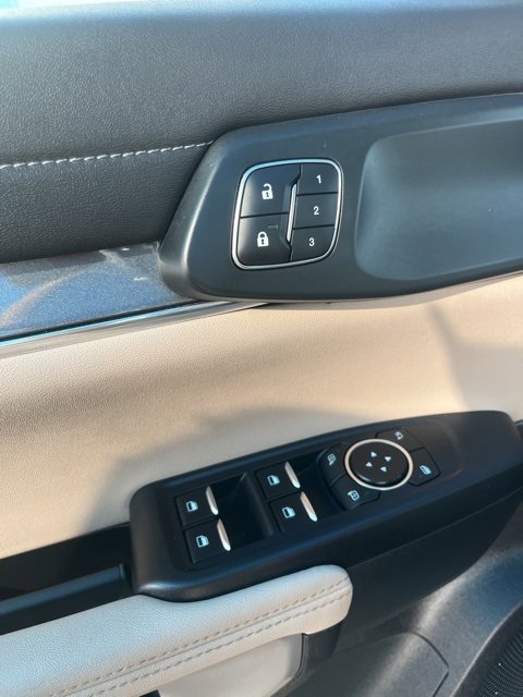 Used 2024 Ford Ranger Lariat w/ FX4 Off-Road Package image 14