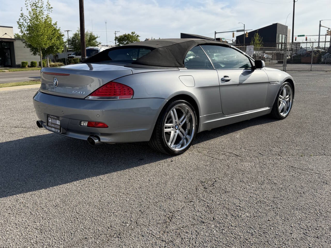 Used 2007 BMW 650i Convertible RWD image 3