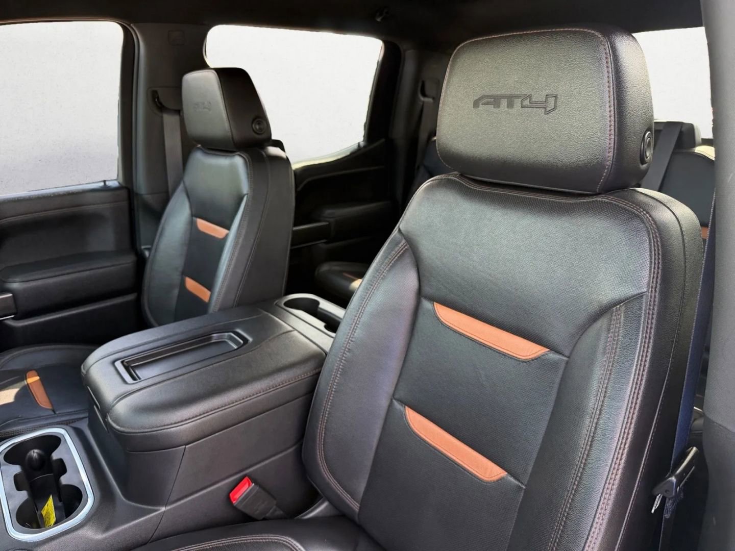 Used 2022 GMC Sierra 1500 AT4 image 18