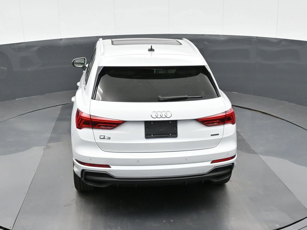 Used 2024 Audi Q3 2.0T Premium Plus w/ Premium Plus Package image 23