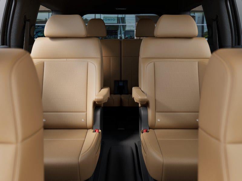New 2027 Hyundai Santa Fe Limited FWD image 12
