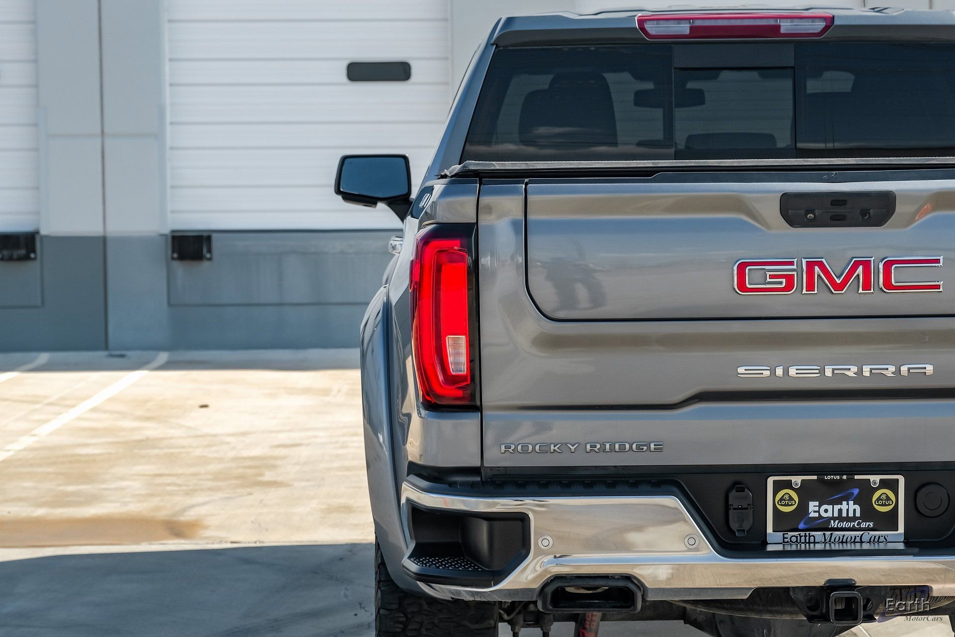 Used 2021 GMC Sierra 1500 SLT w/ SLT Premium Plus Package image 14