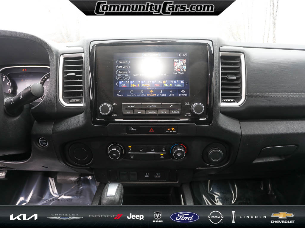 Used 2023 Nissan Frontier SV image 18