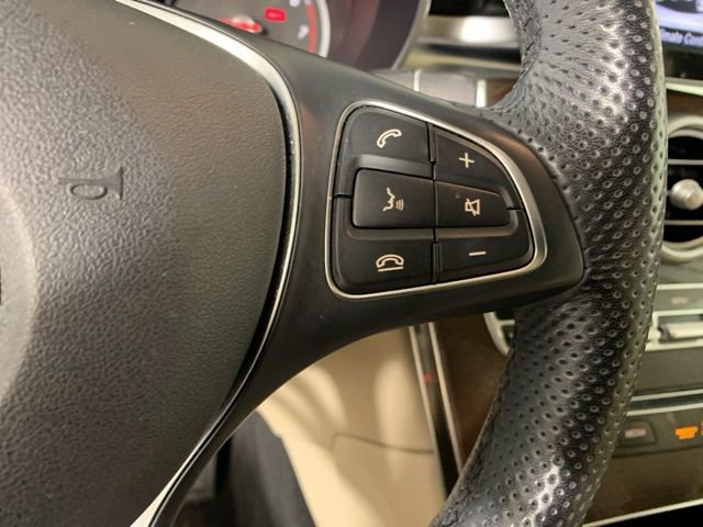 Used 2019 Mercedes-Benz GLC 300 4MATIC image 22