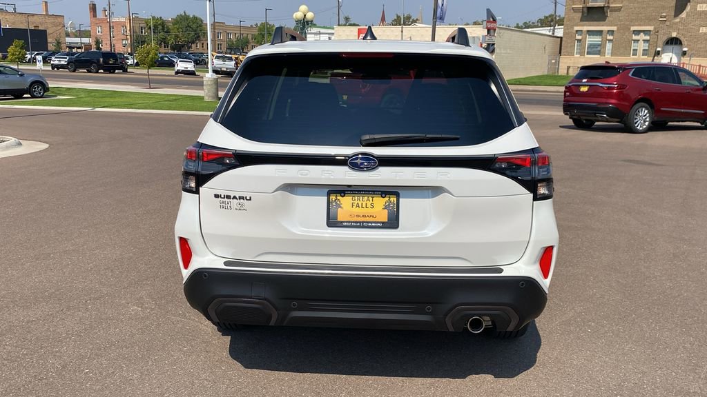 Used 2025 Subaru Forester Limited image 6