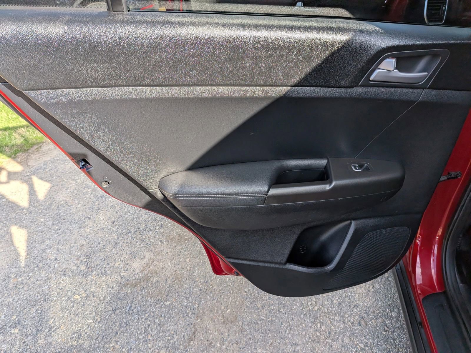 Used 2021 Kia Sportage LX image 20