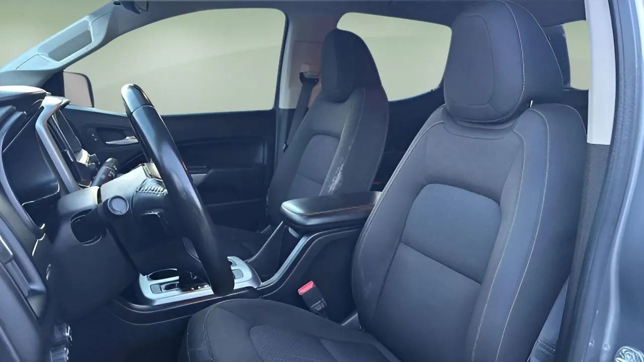 Used 2018 Chevrolet Colorado LT AWD/4WD image 26