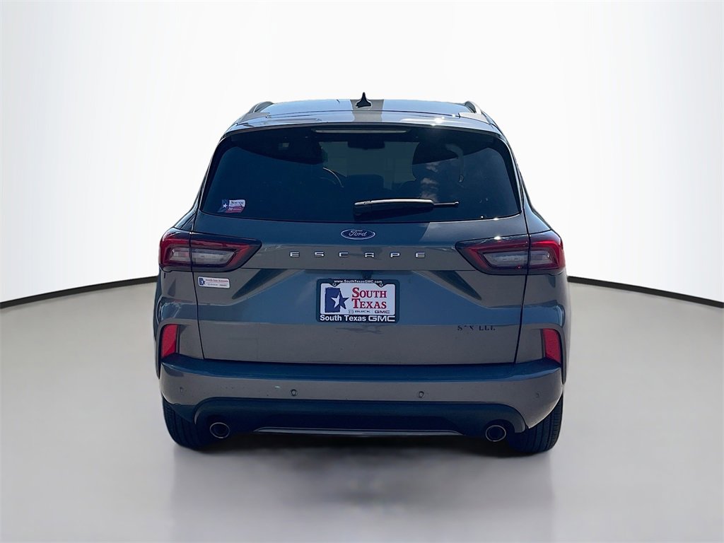 Used 2024 Ford Escape ST-Line w/ Tech Pack #1 image 6