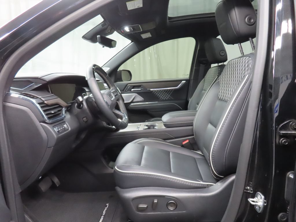 Used 2025 GMC Acadia Denali w/ Super Cruise Package AWD/4WD image 15