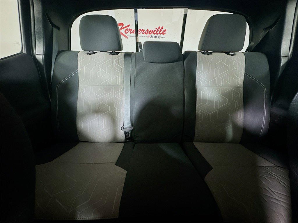 Used 2023 Toyota Tacoma TRD Sport image 13