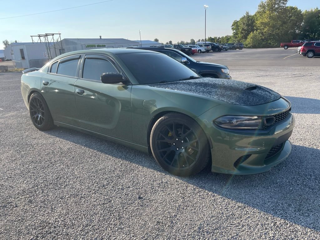 Used 2020 Dodge Charger SXT w/ Leather Interior Group RWD image 3