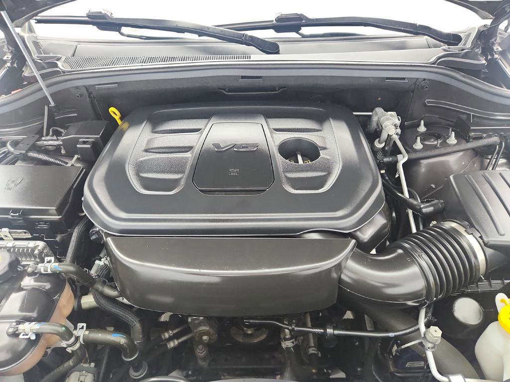 Used 2021 Jeep Grand Cherokee Laredo image 36