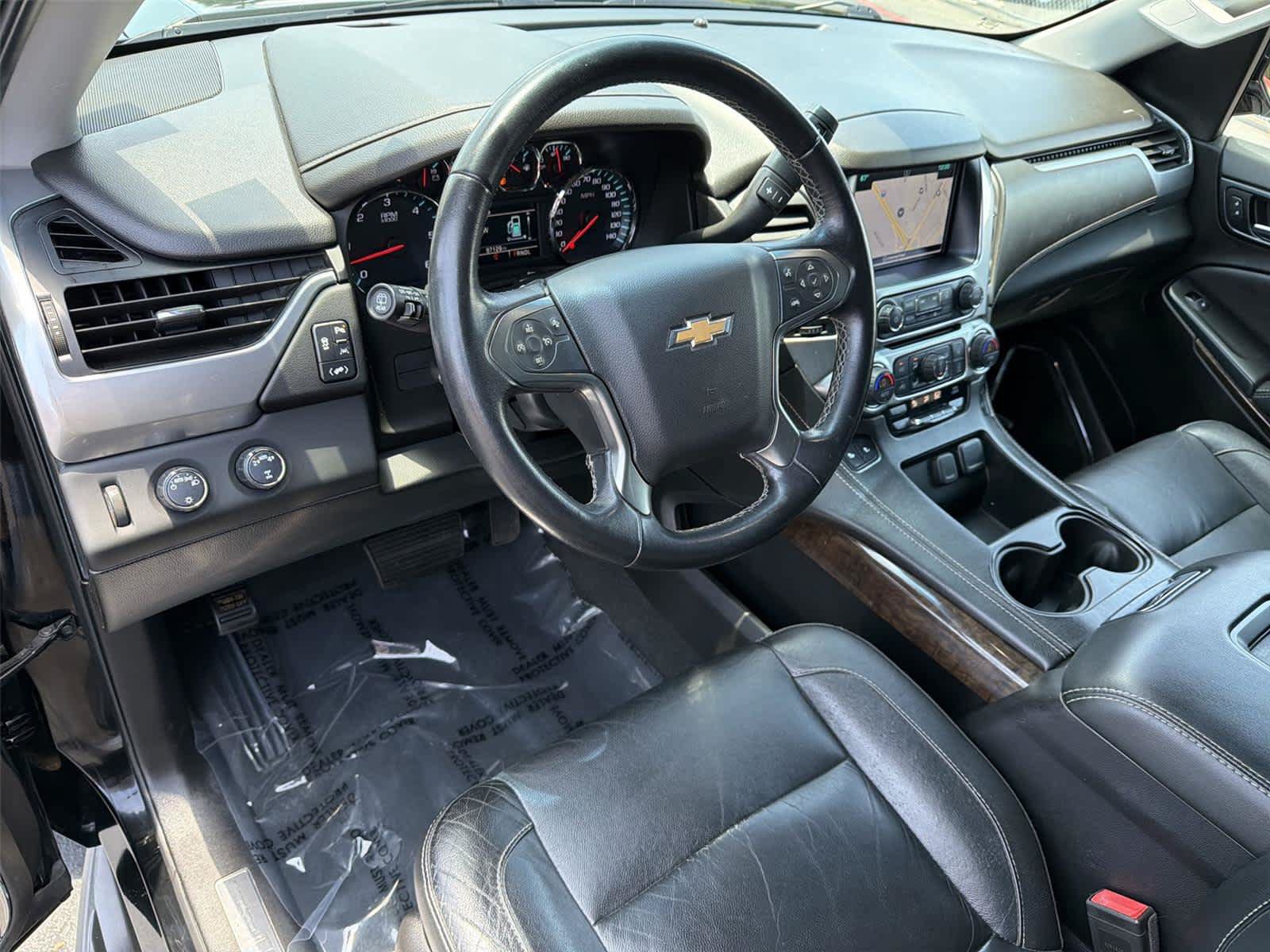 Used 2019 Chevrolet Tahoe LT AWD/4WD image 2
