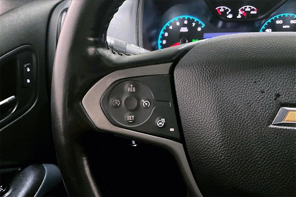 Used 2019 Chevrolet Colorado Z71 w/ Z71 Midnight Edition image 12