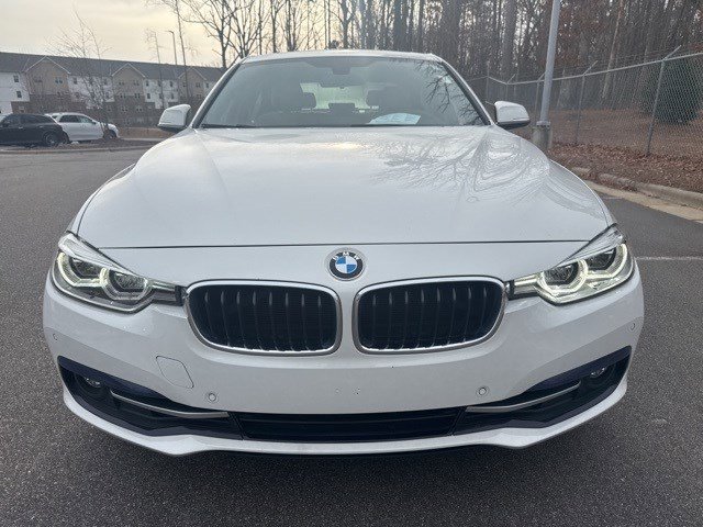 Used 2017 BMW 330i Sedan image 9