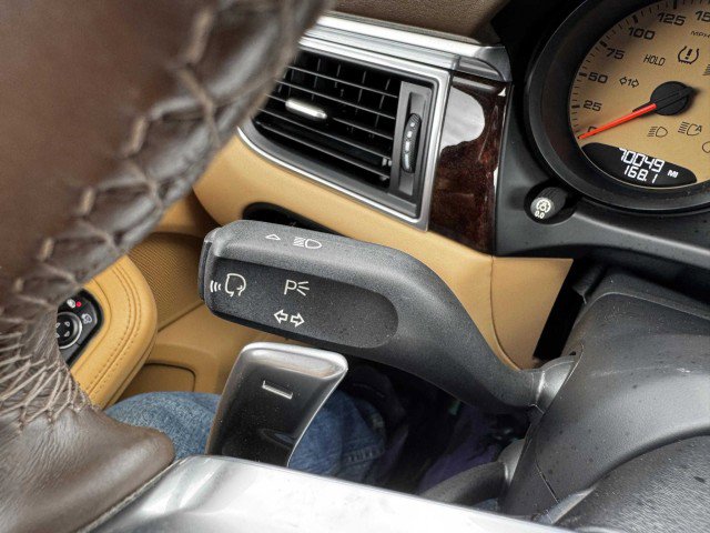 Used 2017 Porsche Macan Turbo image 24