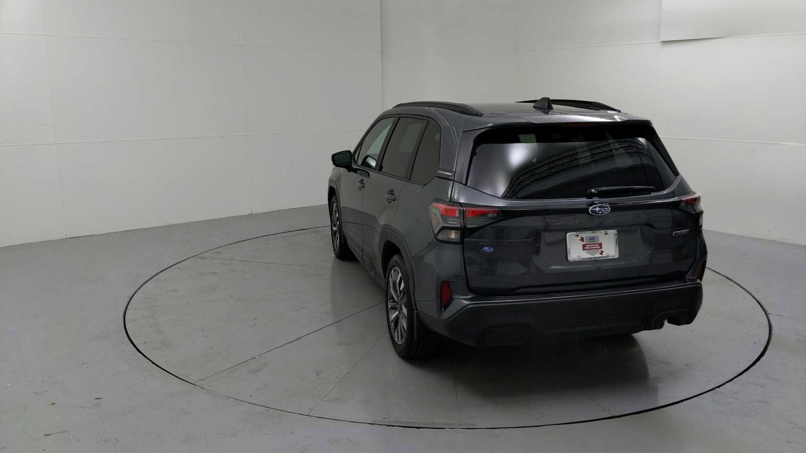 Used 2026 Subaru Forester Touring w/ Touring Package AWD/4WD image 8