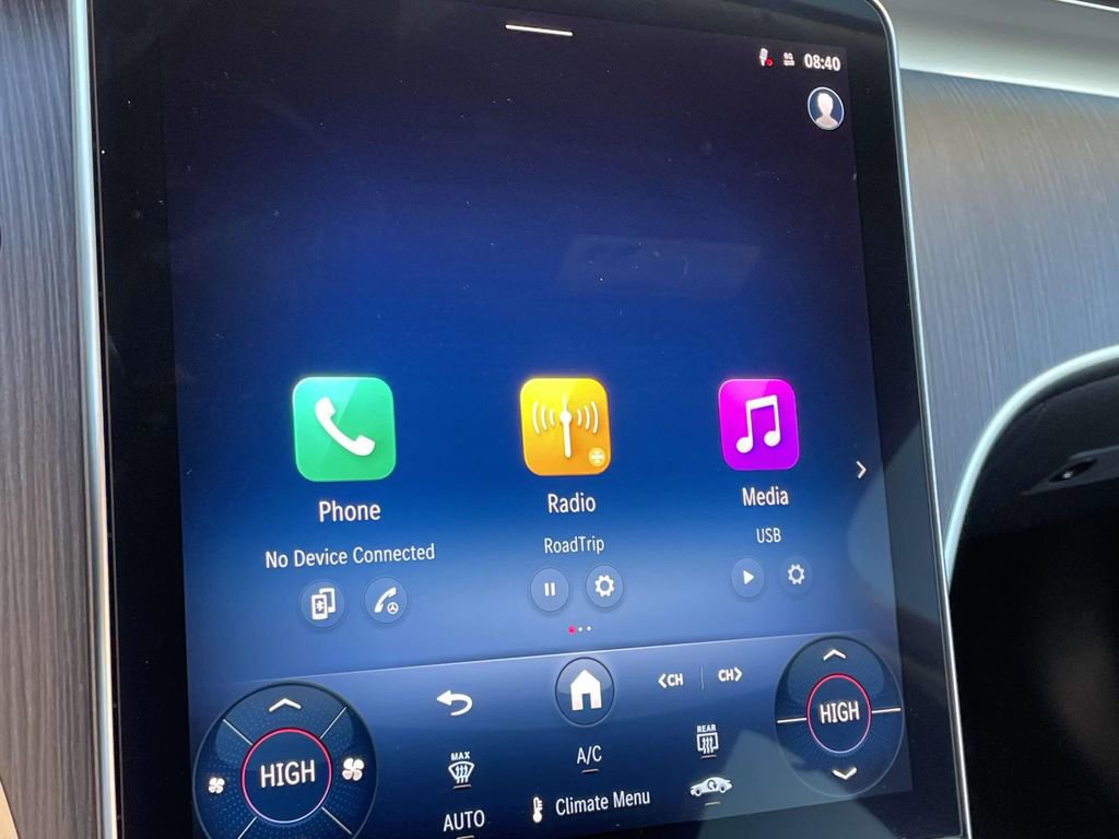 Certified 2025 Mercedes-Benz C 300 Sedan image 29