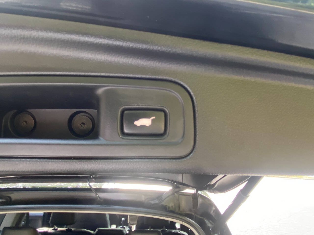 Used 2017 Honda Pilot EX-L image 48
