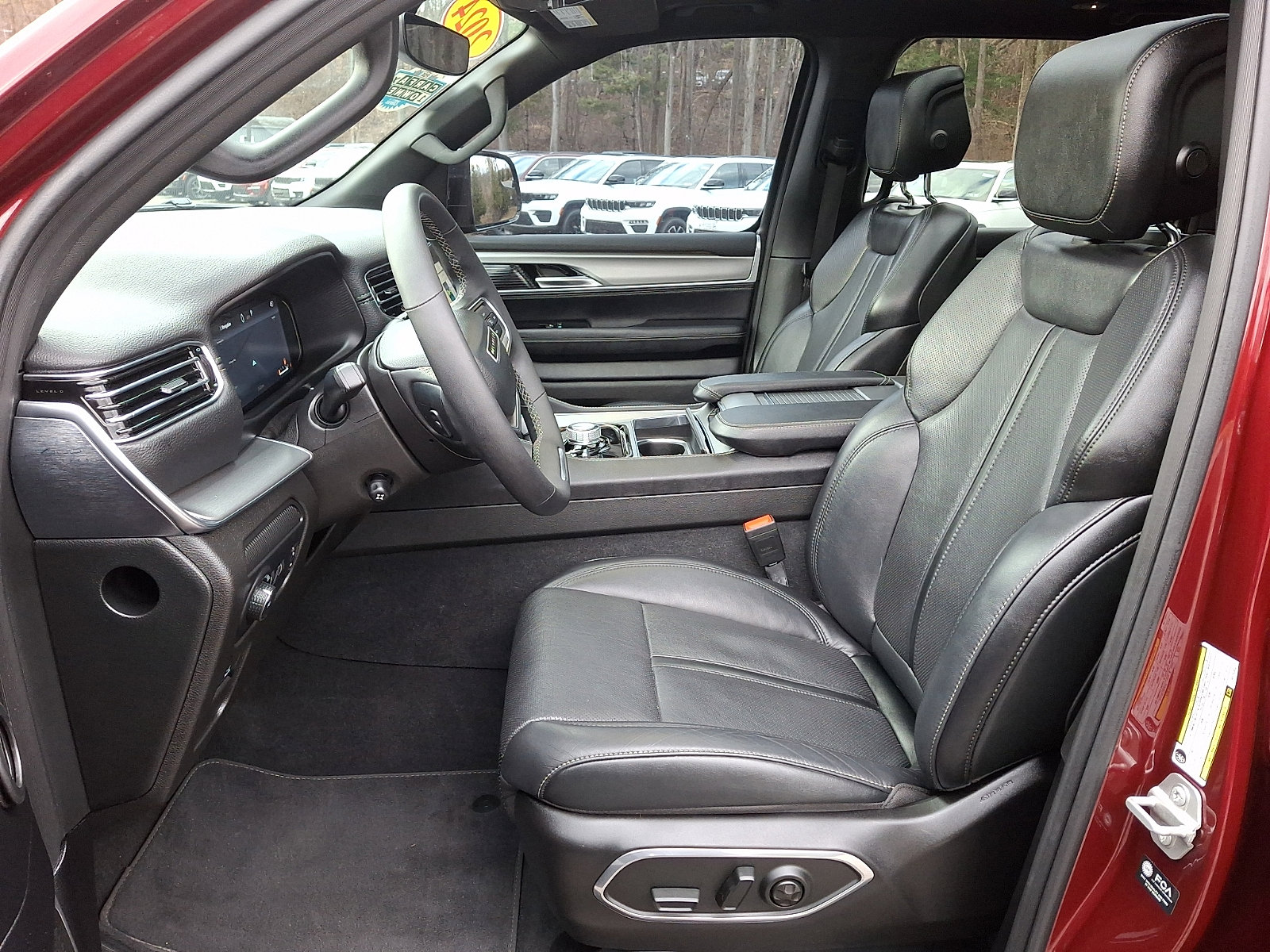 Used 2024 Jeep Wagoneer Series II image 16