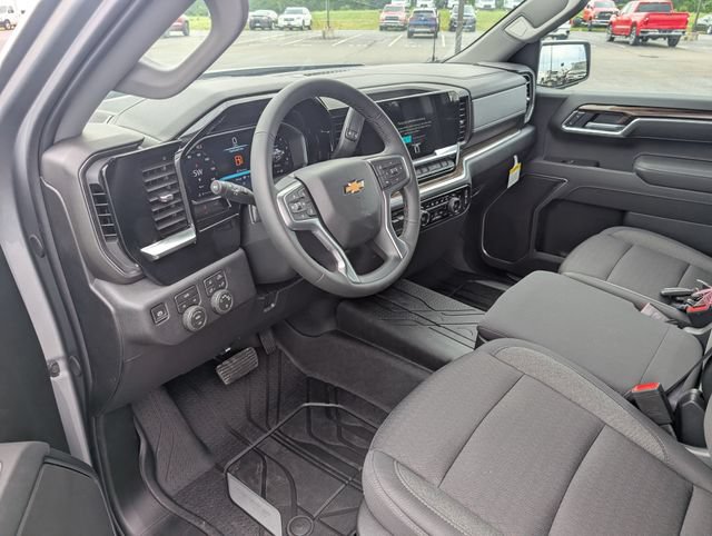 New 2026 Chevrolet Silverado 1500 LT w/ Safety Package AWD/4WD image 15