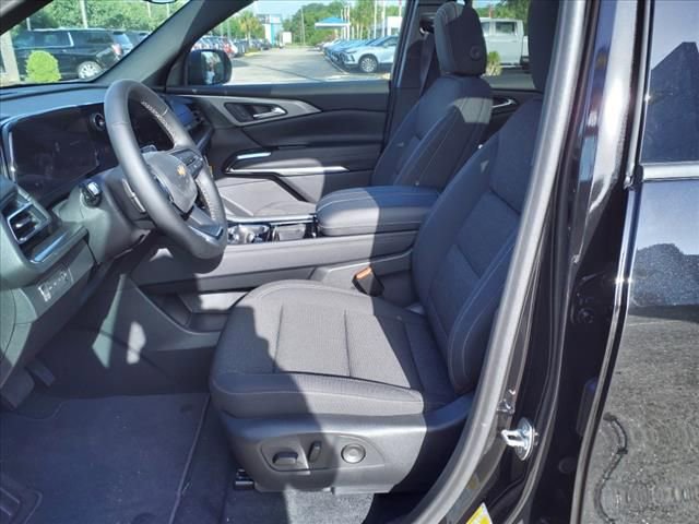 New 2024 Chevrolet Traverse LT AWD/4WD image 10