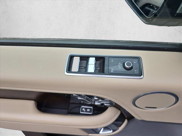 Used 2020 Land Rover Range Rover HSE AWD/4WD image 26