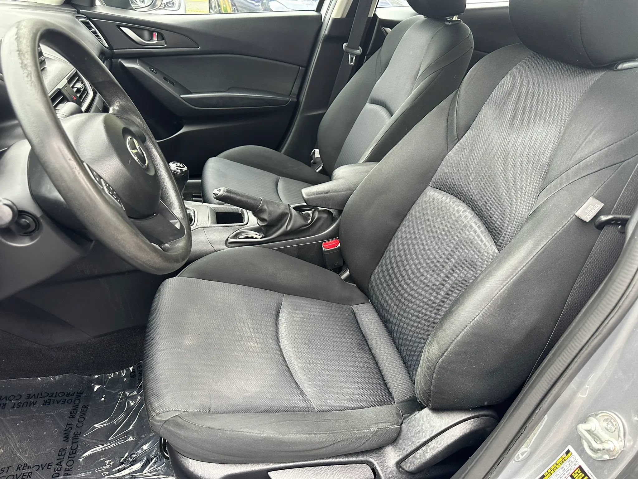 Used 2015 MAZDA MAZDA3 i SV FWD image 20