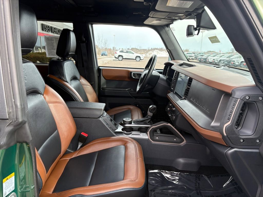 Used 2024 Ford Bronco Outer Banks image 15