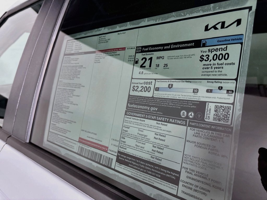 New 2027 Kia Carnival LX FWD image 23