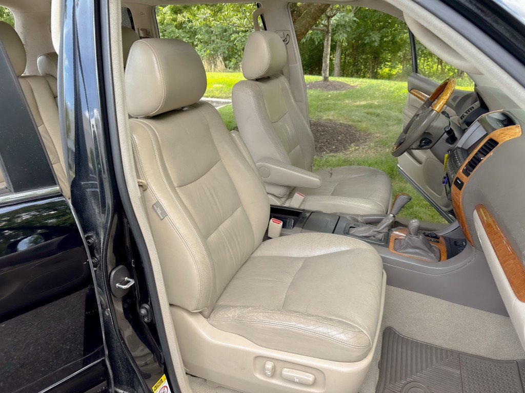 Used 2004 Lexus GX 470 AWD/4WD image 27