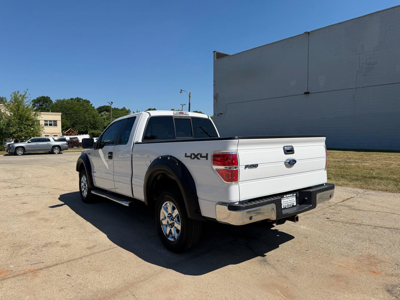 Used 2014 Ford F150 XLT w/ Equipment Group 302A Luxury AWD/4WD image 5