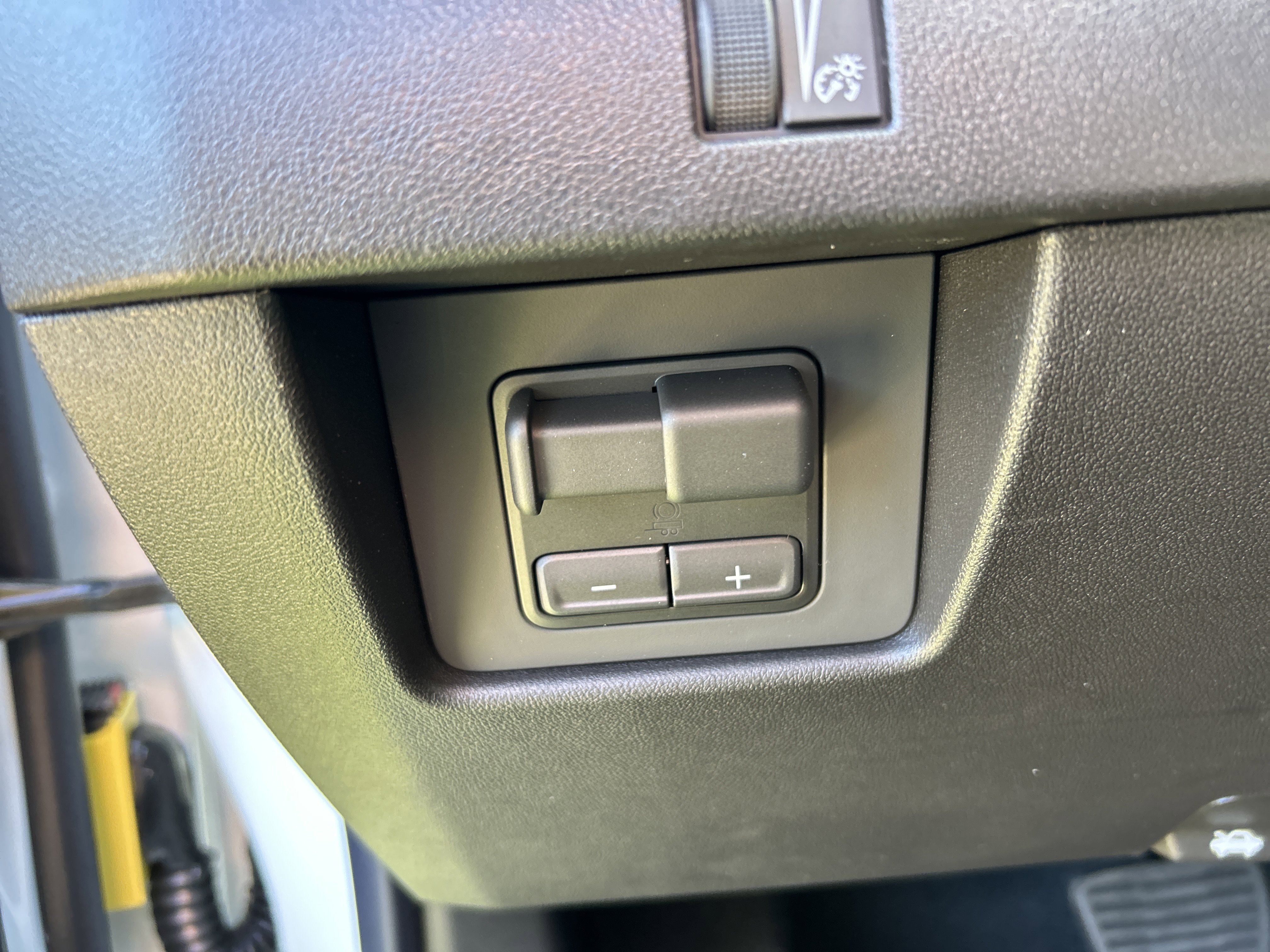 New 2026 GMC Canyon AT4 image 19